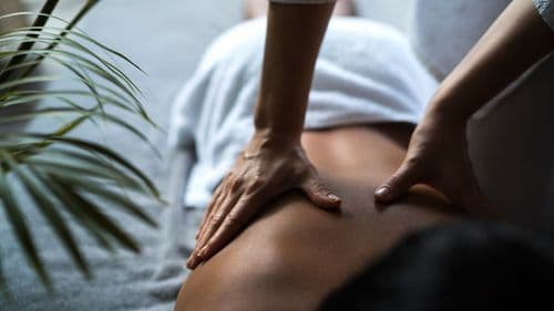 Massagem canábica pode ajudar na recuperação muscular pós-Carnaval